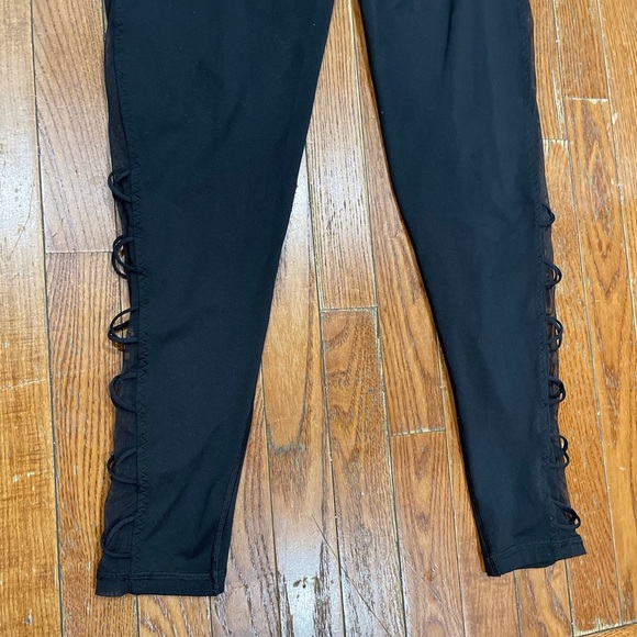 Victoria's Secret Black Leggings - Picture 4 of 11